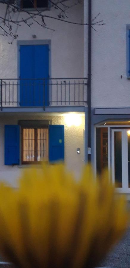 B&B Des Artistes Borzano Exterior foto