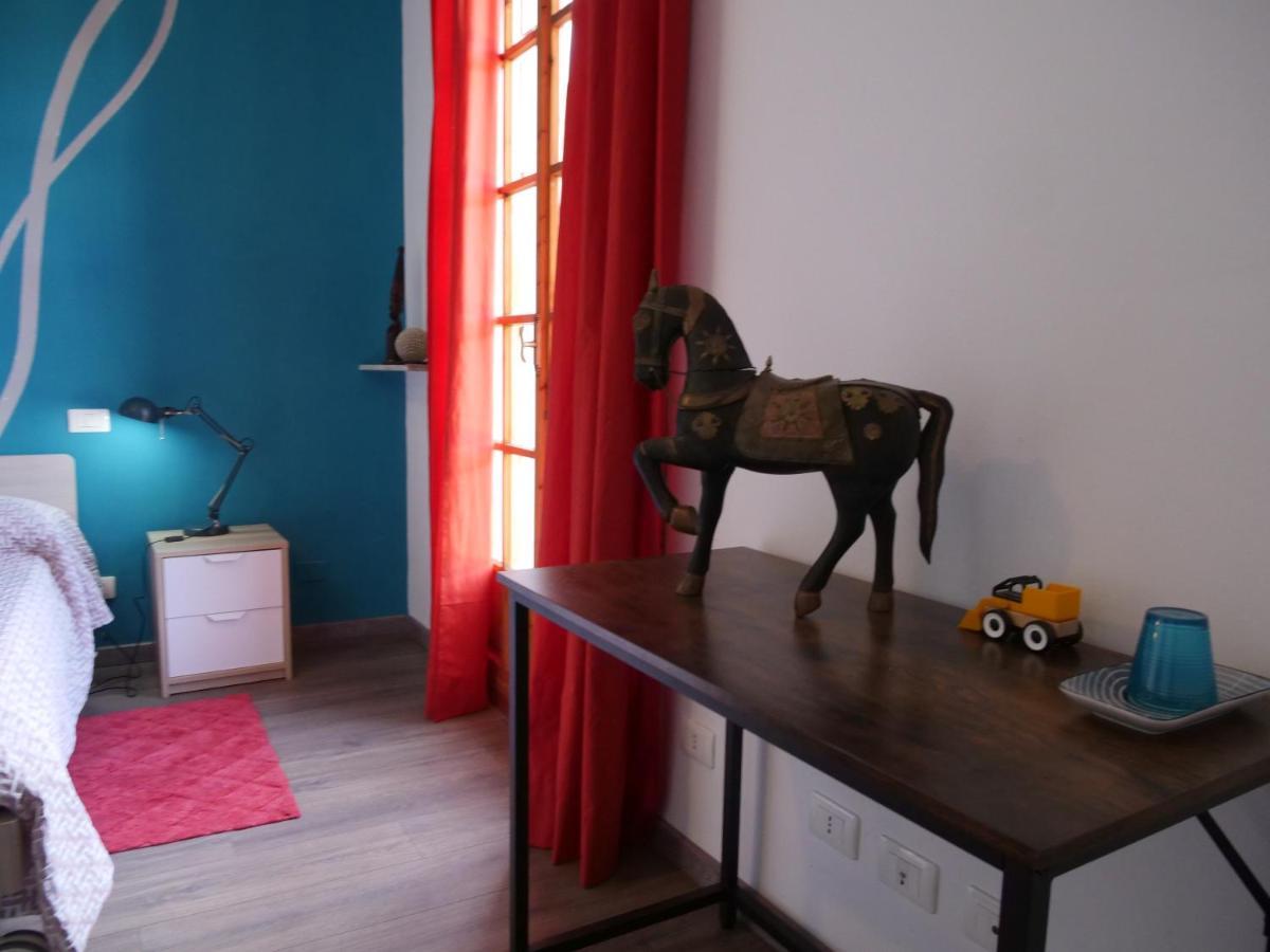 B&B Des Artistes Borzano Exterior foto