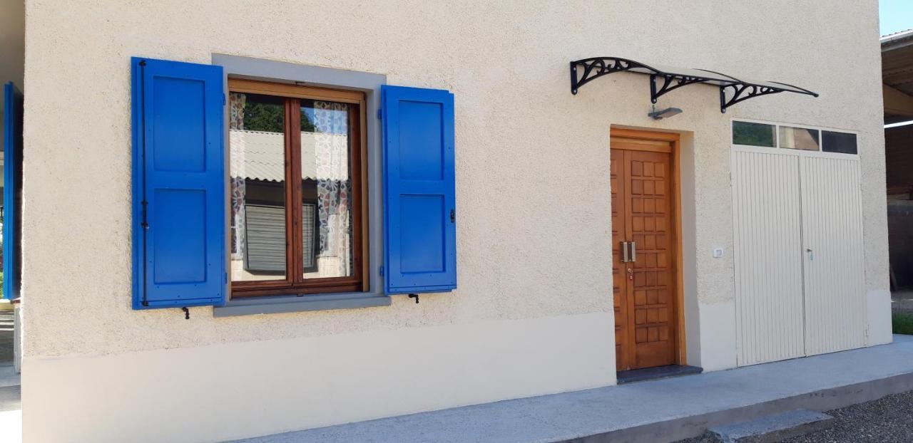B&B Des Artistes Borzano Exterior foto